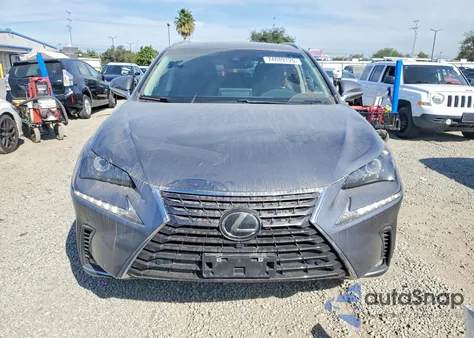 2019 Lexus Nx 300 Base z USA, uszkodzony, nr VIN JTJYARBZ8K2128832